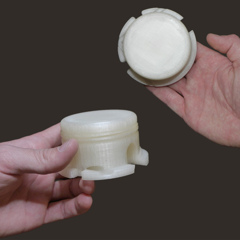 FGF Fused Granulate Fabrication FGM Fused Granulate Modeling torture test PLA Benchy Pollen AM mim metal cim ceramic technical 3D printing 3D printer industrial pellets granules extrusion small series medium series stainless steel thermoplastic granules open to materials multi-material