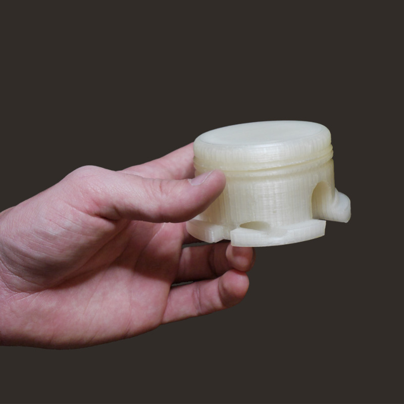 FGF Fused Granulate Fabrication FGM Fused Granulate Modeling torture test PLA Benchy Pollen AM mim metal cim ceramic technical 3D printing 3D printer industrial pellets granules extrusion small series medium series stainless steel thermoplastic granules open to materials multi-material