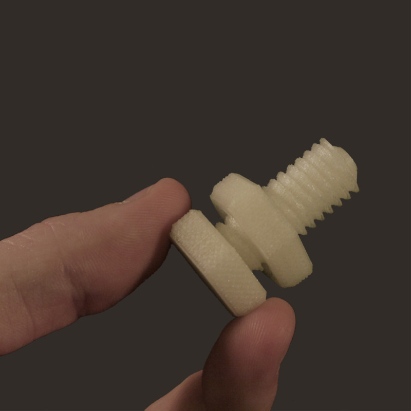 FGF Fused Granulate Febrication FGM Fused Granulate Modeling Test de torture PLA Benchy Pollen AM mim métal cim céramique technique Impression 3D Imprimante 3D granulés industriels extrusion petite série moyenne série inox granulés thermoplastiques ouvert aux matériaux multi-matériaux