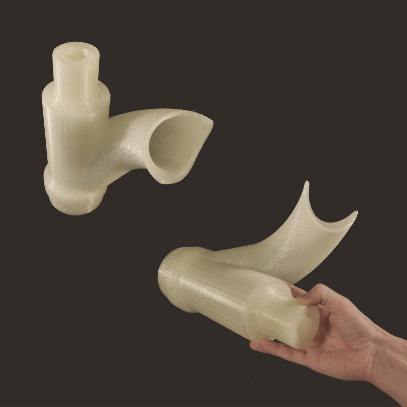 FGF Fused Granulate Fabrication FGM Fused Granulate Modeling torture test PLA Benchy Pollen AM mim metal cim ceramic technical 3D printing 3D printer industrial pellets granules extrusion small series medium series stainless steel thermoplastic granules open to materials multi-material