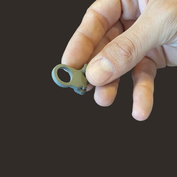 stainless steel ring holder Pollen AM mim metal cim ceramic technical 3D printing 3D printer industrial pellets granules extrusion small series medium series stainless steel thermoplastic granules open to materials multi-material