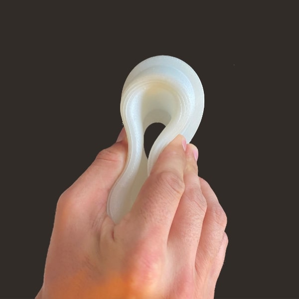 Car light sealing Pollen AM mim metal cim ceramic technical 3D printing 3D printer industrial pellets granules extrusion small series medium series stainless steel thermoplastic granules open to materials multi-material