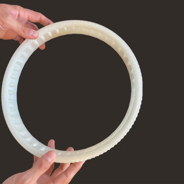 FGF Fused Granulate Fabrication FGM Fused Granulate Modeling large drive belt Pollen AM mim metal cim ceramic technical 3D printing 3D printer industrial pellets granules extrusion small series medium series stainless steel thermoplastic granules open to materials multi-material