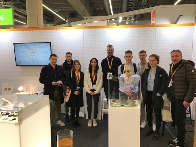FGF Fused Granulate Modeling FGM Fused Granulate Modeling 3D print Lyon 2022 Pollen AM mim metal cim ceramic technical 3D printing 3D printer industrial pellets granules extrusion small series medium series stainless steel thermoplastic granules open to materials multi-material